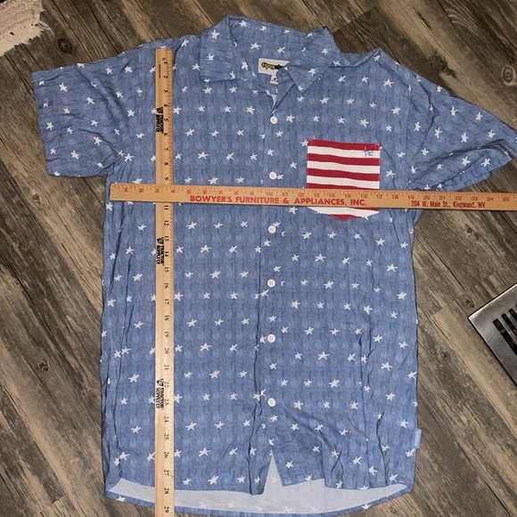 Tipsy Elves Patriotic Shirt men’s medium - New without tags Memorial Day- July 4 - Picture 3 of 5